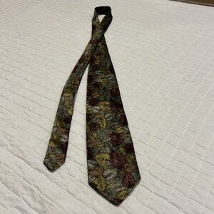 Copperfield Men’s Silk Necktie Gray & Green Camouflage, pre-owned
